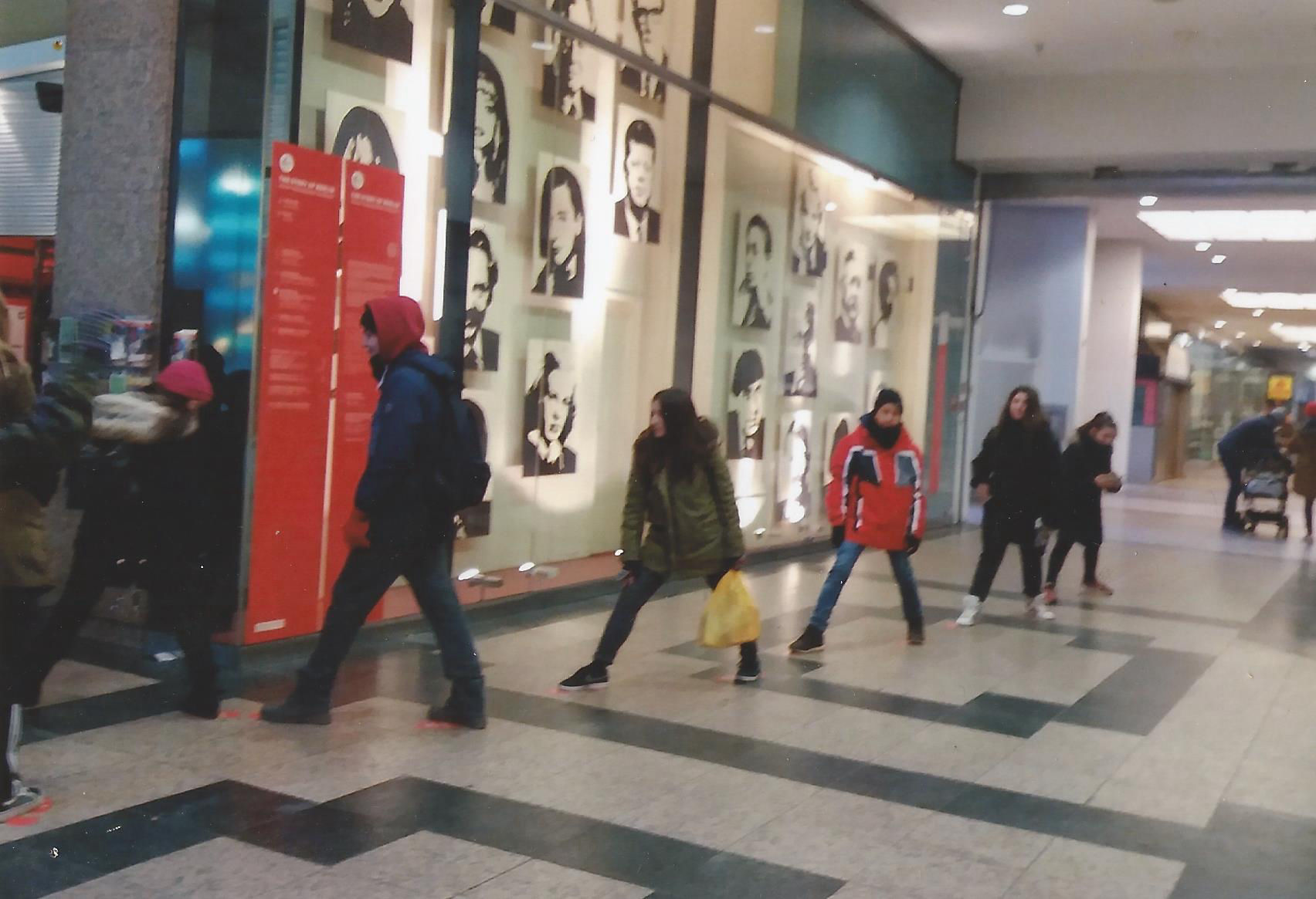 επίσκεψη σε μουσείο